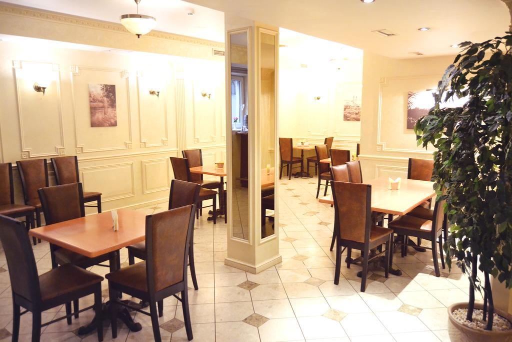 Riverside Hotel 리가 외부 사진